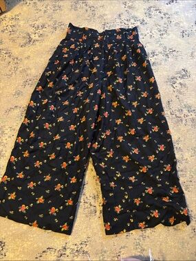 Vintage Karavan Rayon Culotte Pants Black Floral